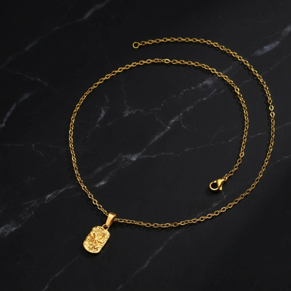 Full necklace on black marble